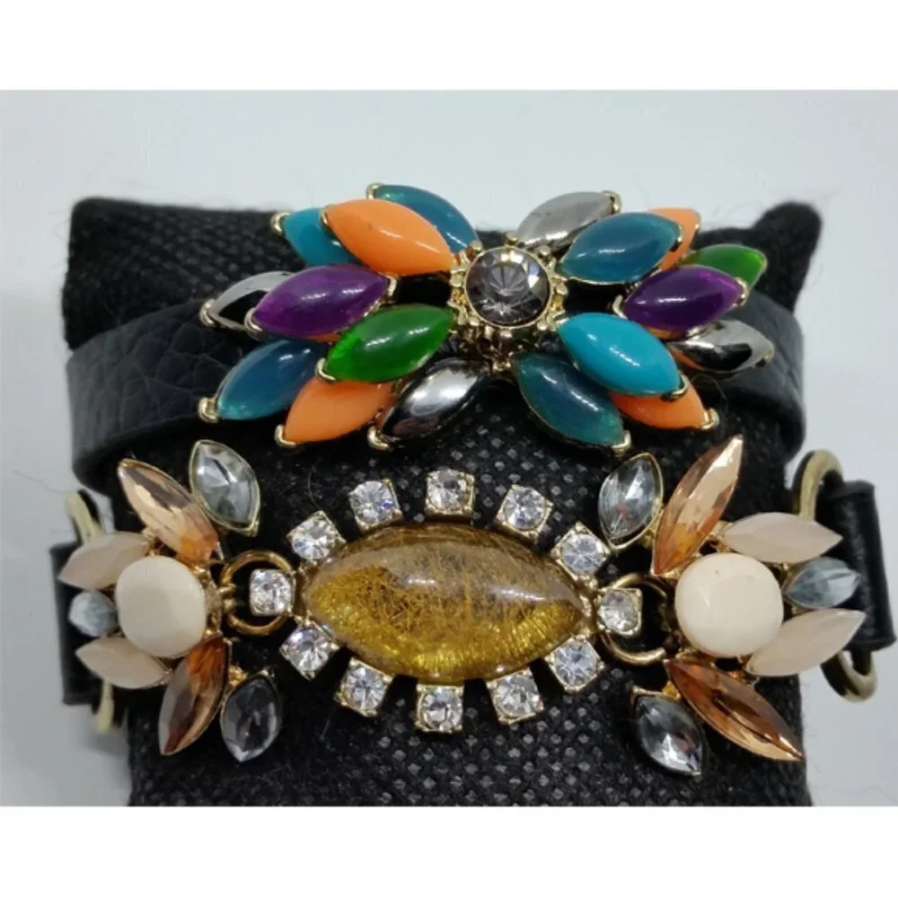 boutique brand black